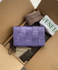 Bottega Veneta Cassette Violet 9in/23cm
