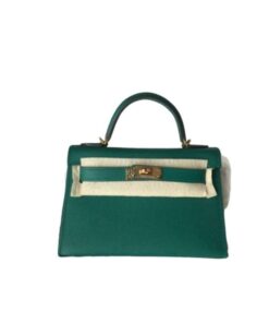 Hermes Kelly 19 Green With Gold Toned Hardware Bag Shoulder Bags 7.5in/19cm